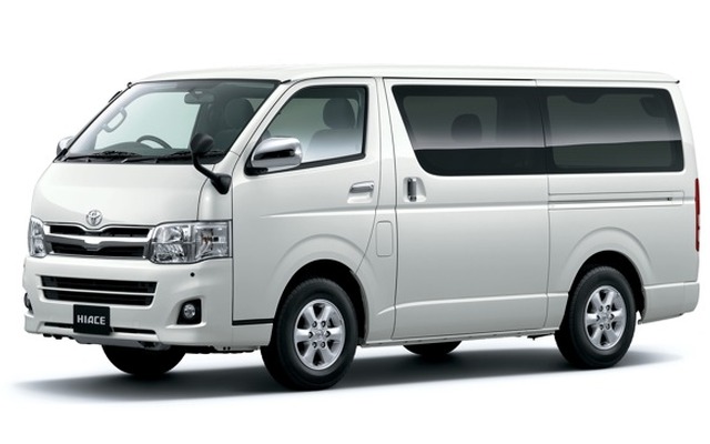 トヨタ・ハイエース（写真は標準型）