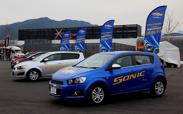 高速道路外のユーザが利用する駐車場にもソニックを展示