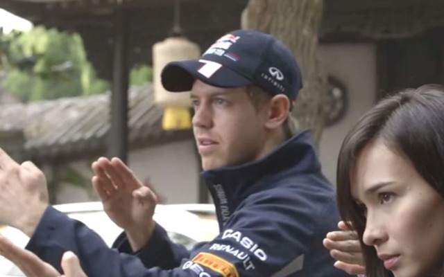カンフー映画で主演を果たしたセバスチャン・ベッテル選手（動画キャプチャー）