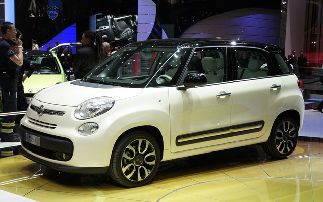 フィアット500L（ジュネーブモーターショー12）