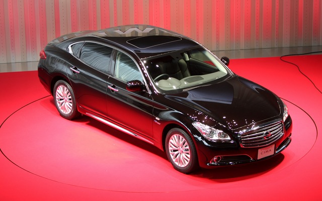 日産シーマ新型