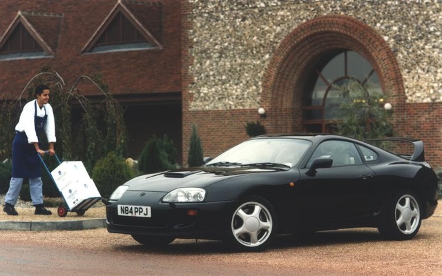 2002年に生産を終了したトヨタ スープラ