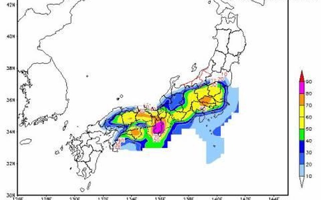 明日、15時～18時の発雷確率