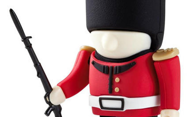 「Queen's Guard Driver」