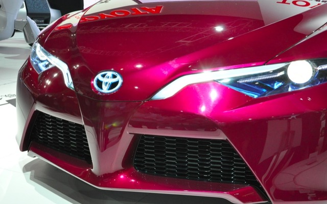 トヨタ NS4
