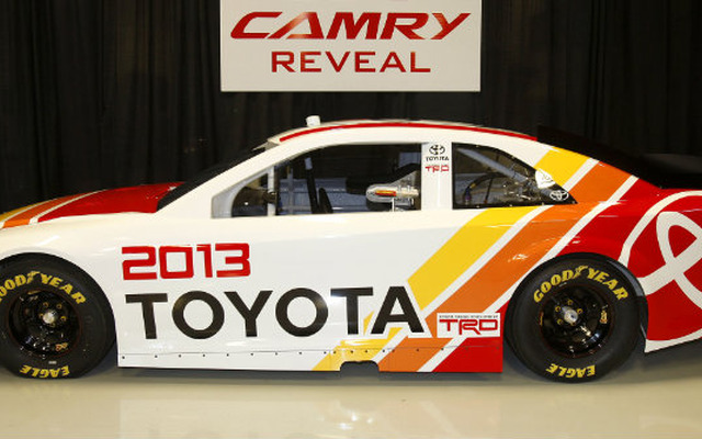 2013年シーズンのNASCARに投入される新型トヨタ カムリ