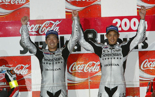 鈴鹿8耐でホンダがV8