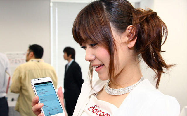 リアルタイム通訳電話サービスがバージョンアップで展示される