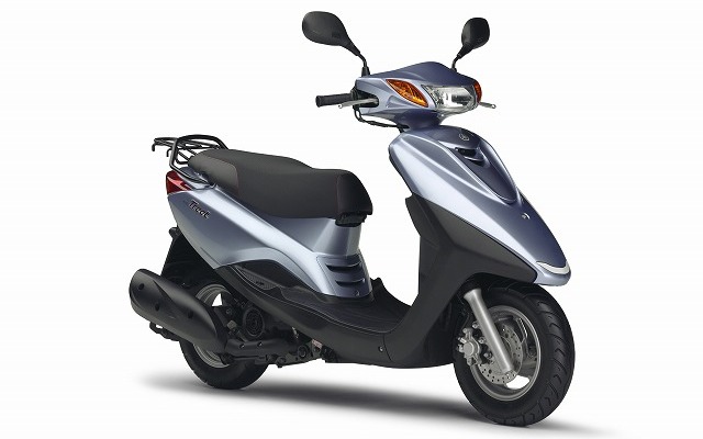 ヤマハ アクシス トリート XC125E（ペールパープリッシュブルーメタリック1）