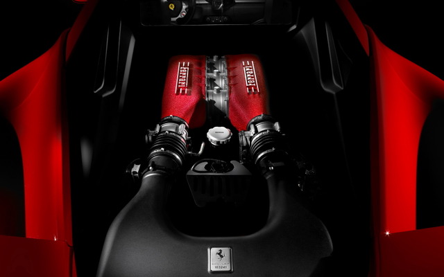 フェラーリ458イタリアのV8エンジン