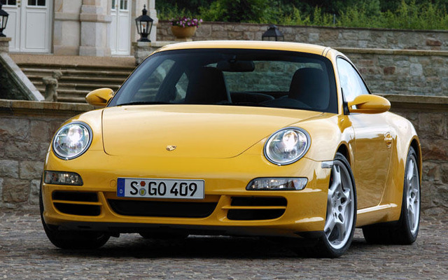 【新型ポルシェ911　海外試乗】その１　“丸目”復活で本来のアイデンティティに…河村康彦
