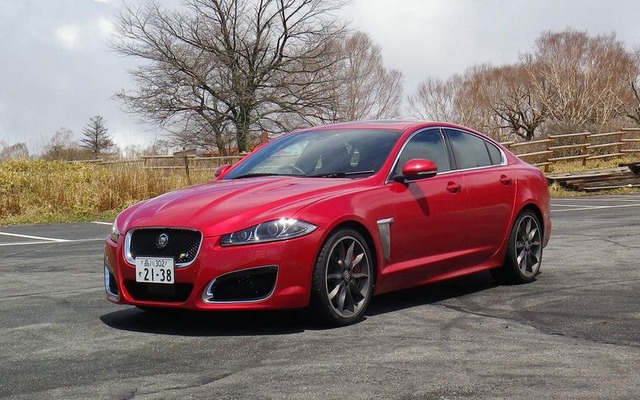 ジャガー・XFR