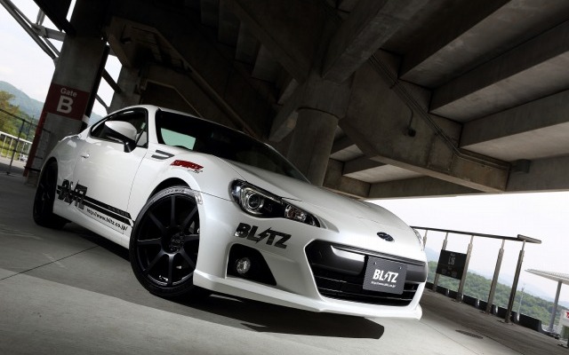 BRZ カスタマイズ・デモカー（ブリッツ）
