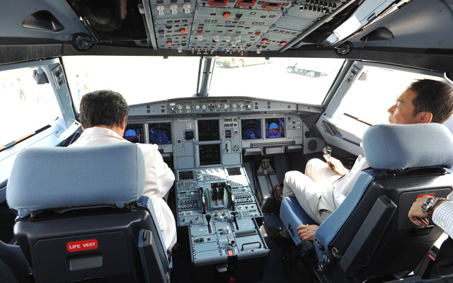 A320（エアバス）のコックピット