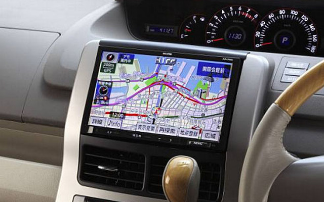 イクリプス「AVN-ZX02i」車種専用取り付けキット（トヨタ・ノア）