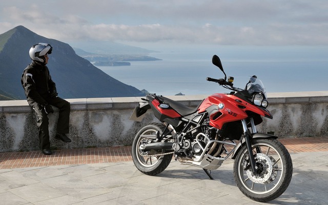 BMW F700GS 