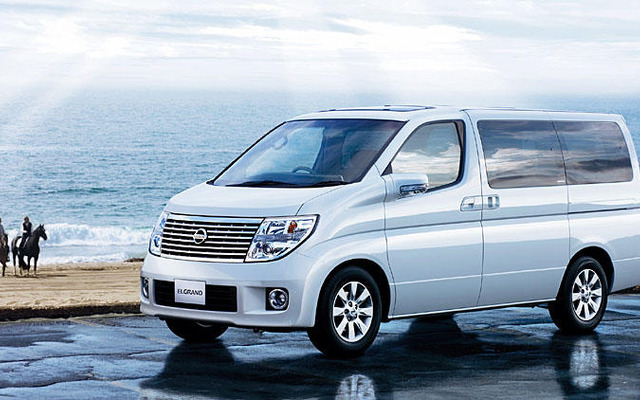 日産エルグランドがマイナーチェンジ