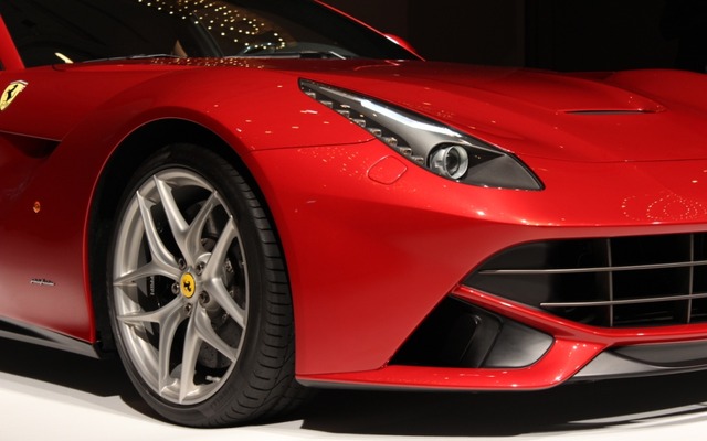 フェラーリ・F12 ベルリネッタ