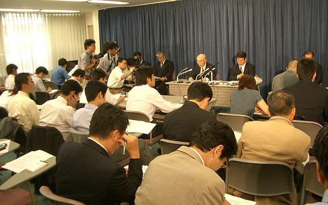 【新聞ウォッチ】三菱自動車「安全宣言」見送り、延命も年内?