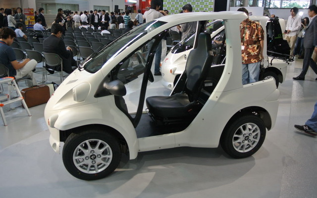 小型EV トヨタ車体・コムス