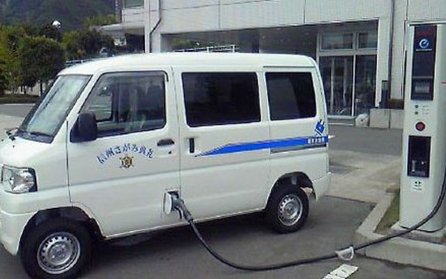 信州さがみ典礼が導入した ミニキャブ MiEV
