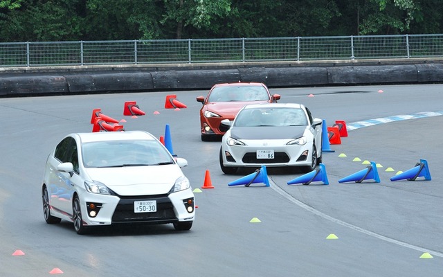 ネッツスポーツモデル試乗会のようす