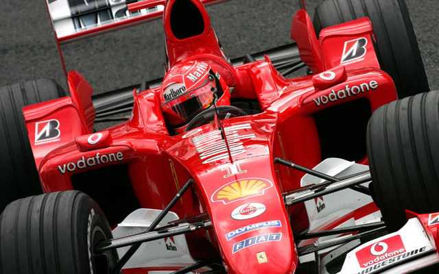 フェラーリのオンラインストア、抽選で2005年マシンの…