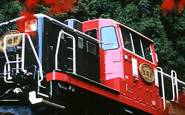 嵯峨野トロッコ列車