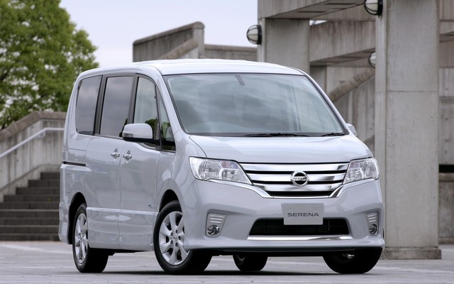 日産・セレナ S-HYBRID（参考画像）