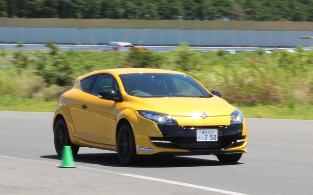 ルノー・メガーヌRS