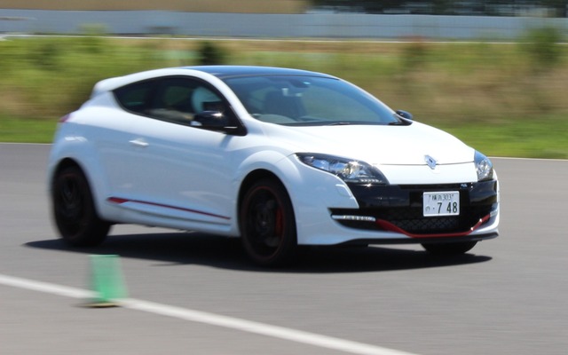 ルノー・メガーヌRS