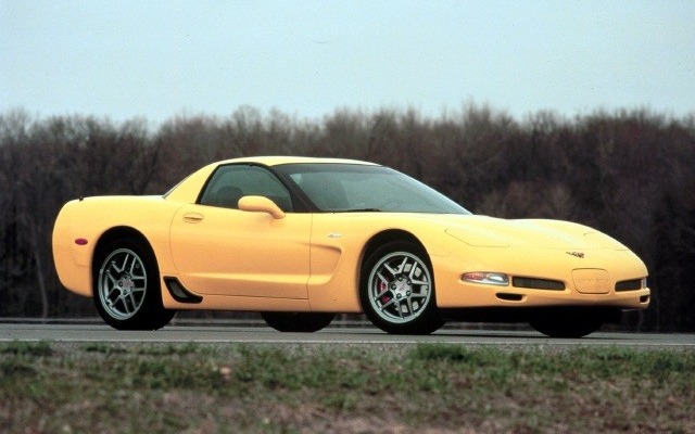 いちばん安いスーパーカー『コルベットZO6』---ほめ言葉だよ