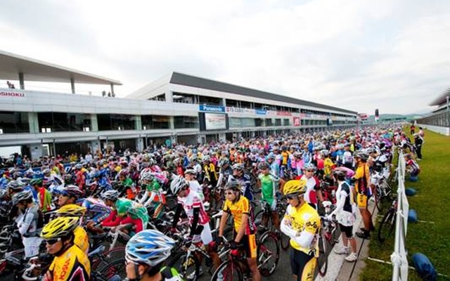 自転車レース“富士チャレンジ200”が9月22日富士スピードウェイで開催される（写真：2011年開催の様子）