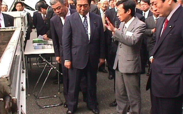 国会議員にとって国民の健康よりも大事なモノは?