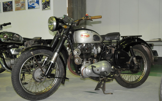 八木軽車輌製作所 サンヨー YS54（1954）