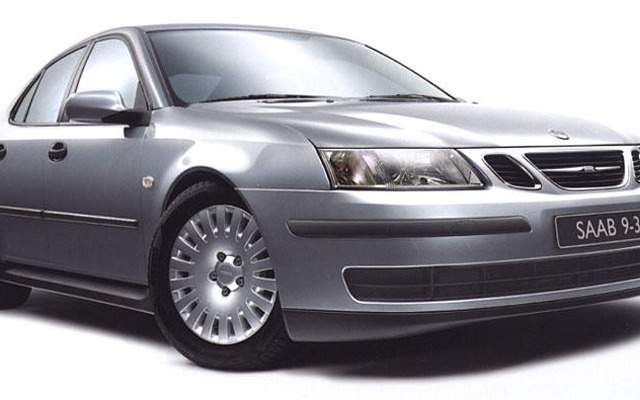 サーブ 9-3、2005年型にエントリーモデルを追加