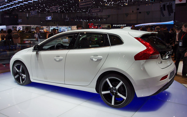 ボルボ V40 新型（ジュネーブモーターショー12）