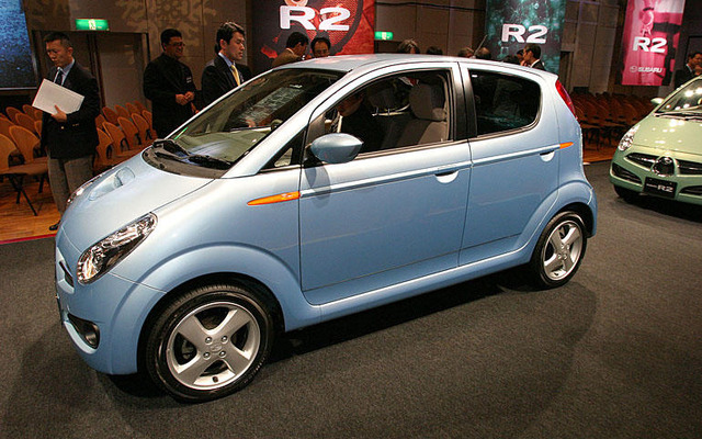 04年上期軽自動車販売…2年連続プラス、乗用車好調で