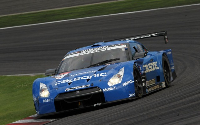 ポールポジションを獲得したカルソニックIMPUL GT-R（参考画像）