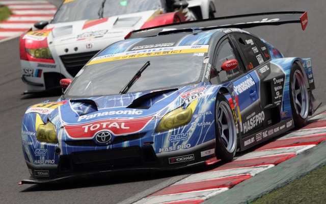 ポールポジションを獲得したapr HASEPRO PRIUS GT（参考画像）