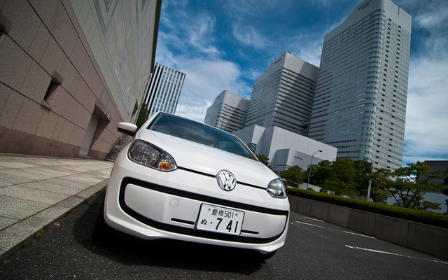 VW up!（アップ！）2ドアモデル：「move up!」