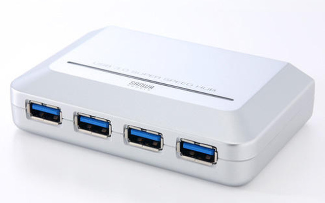 「USB3.0ハブ（4ポート・セルフパワー＆バスパワー・シルバー）」（型番：400-HUB020SV）