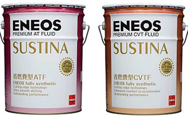 ENEOS サスティナ ATフルード（左）とENEOS サスティナ CVTフルード
