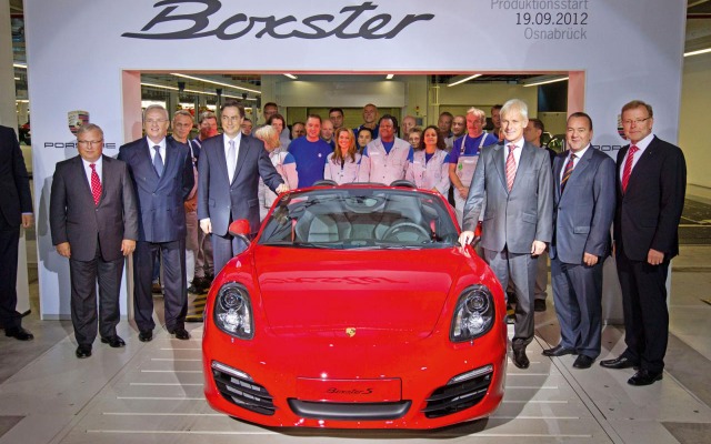 9月19日、フォルクスワーゲングループのドイツ・オズナブリュック工場において、生産が開始された新型ポルシェ ボクスター