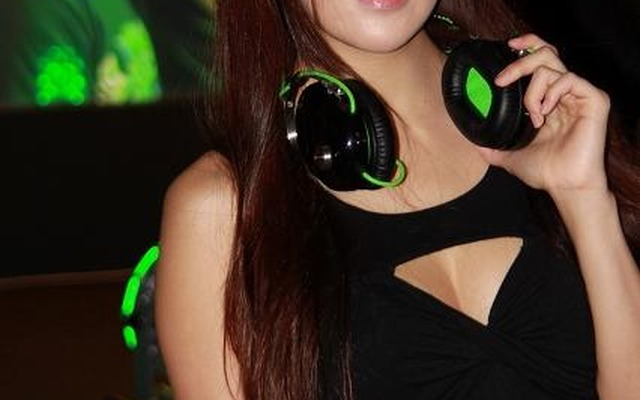 【TGS 2012】パブリックデーで一段と輝く美人コンパニオン特集 今年のラスト