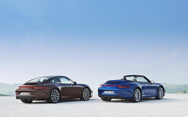 ポルシェ 911カレラ4/4S
