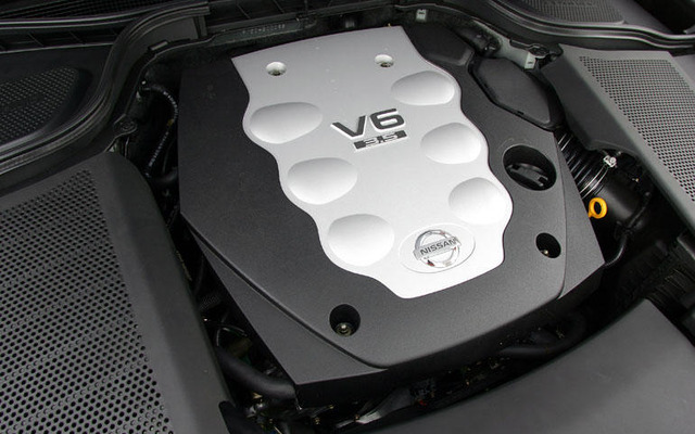 【日産 フーガ発表】来春には4.5リットルV8型エンジンも