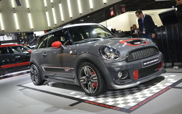 MINI ジョンクーパーワークスGP（パリモーターショー12）
