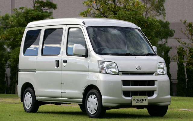 【東京モーターショー04】新型ハイゼットカーゴ…クラストップの荷室