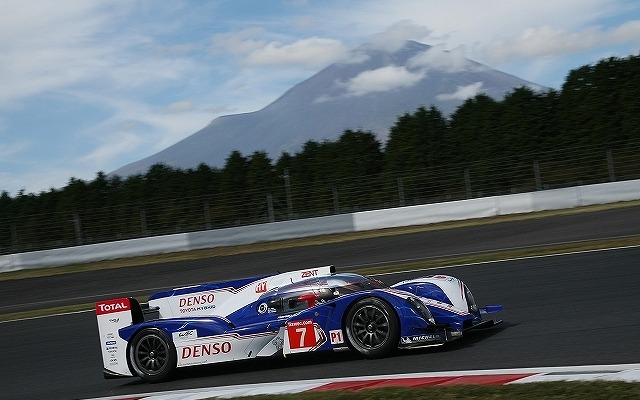 トヨタ・レーシングの中嶋一貴、アレックス・ブルツ、ニコラス・ラピエール組の『TS030 ハイブリッド』は、1分29秒088で、テスト走行で2番手を記録した。